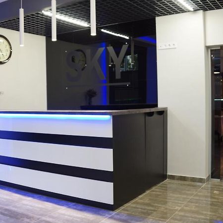 Apart-Hotel Sky Yuzhne Exterior foto