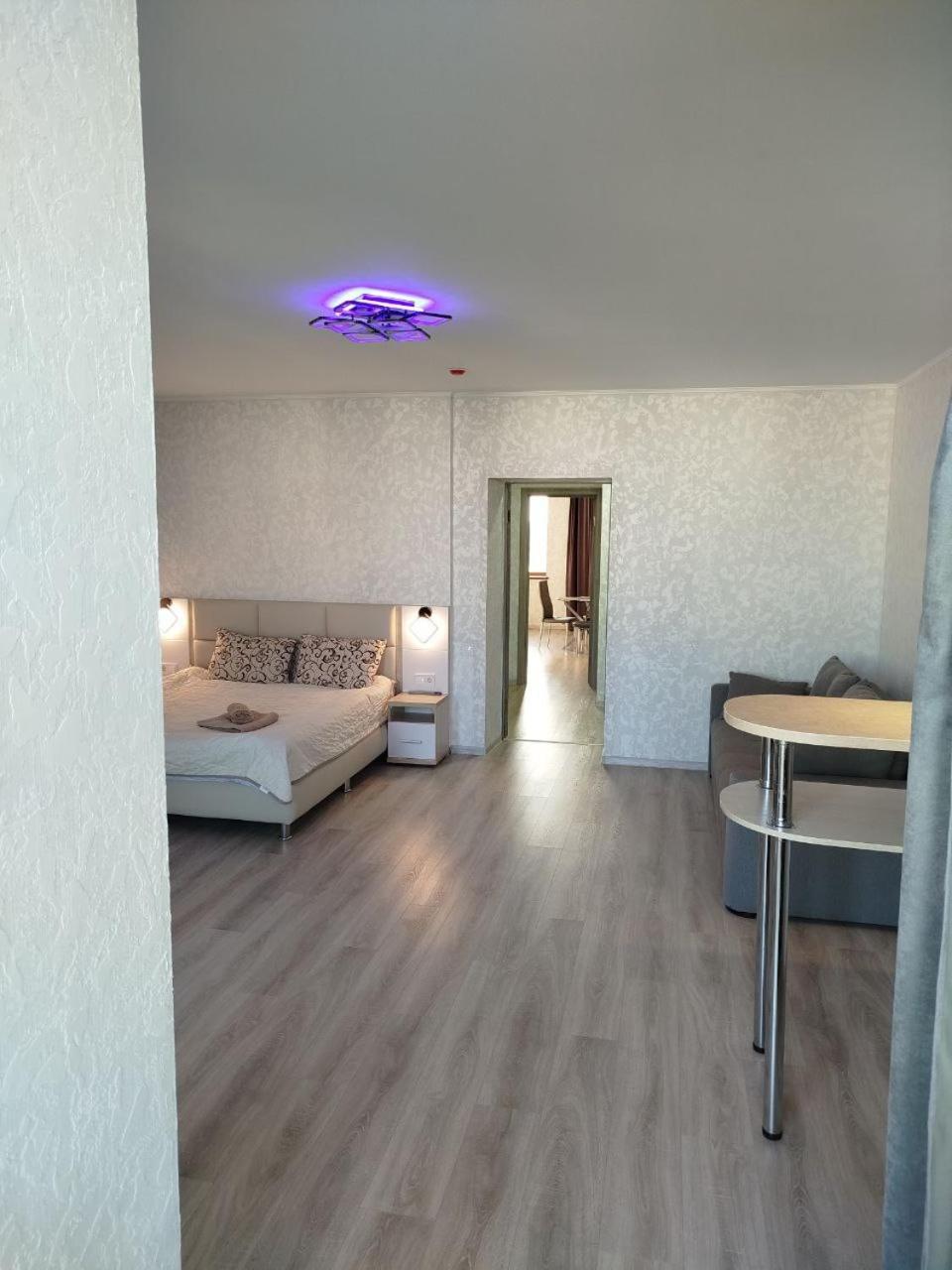 Apart-Hotel Sky Yuzhne Exterior foto