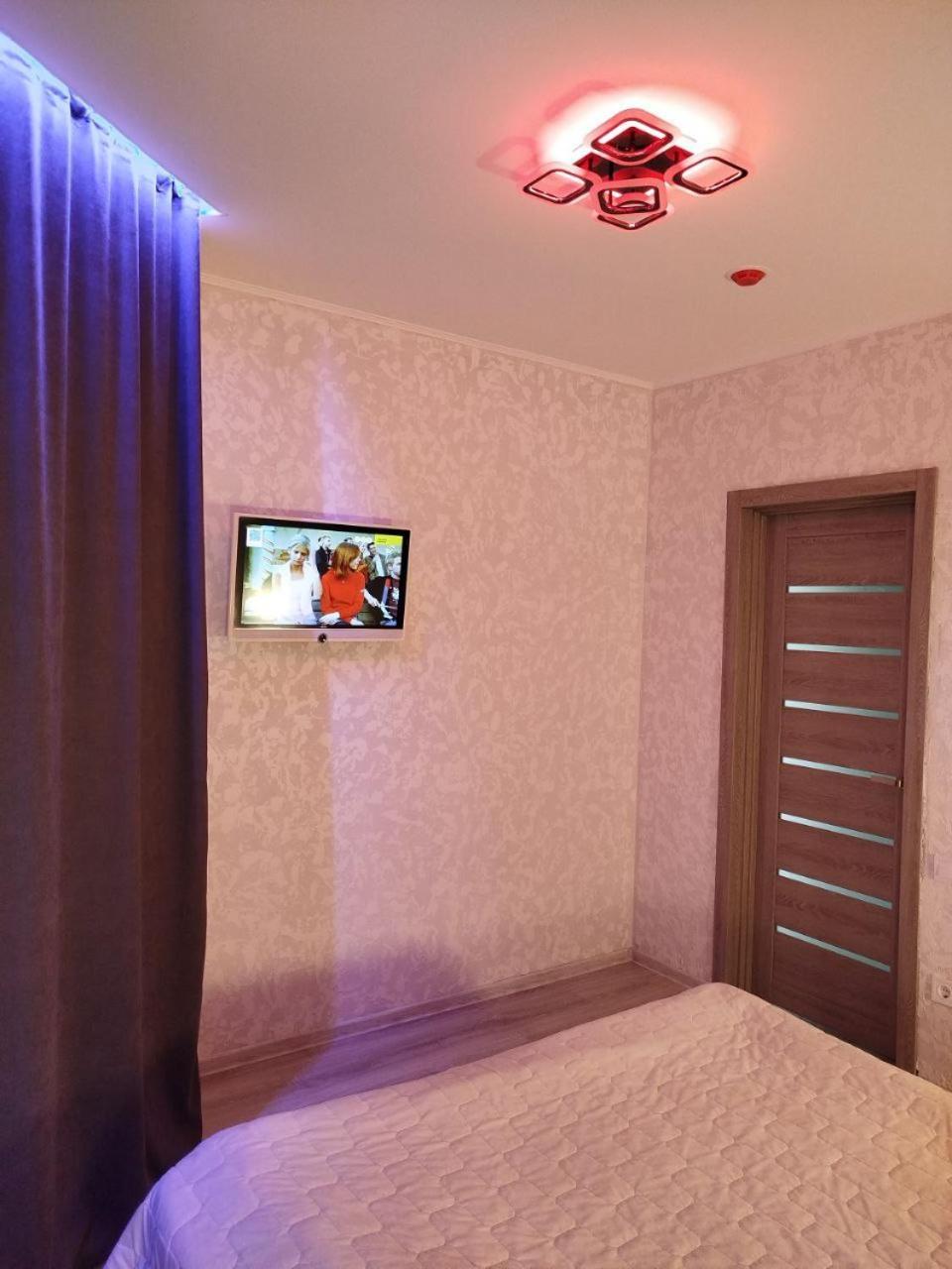 Apart-Hotel Sky Yuzhne Exterior foto