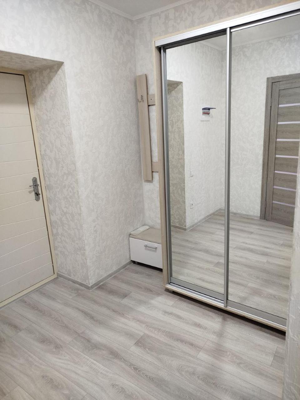 Apart-Hotel Sky Yuzhne Exterior foto