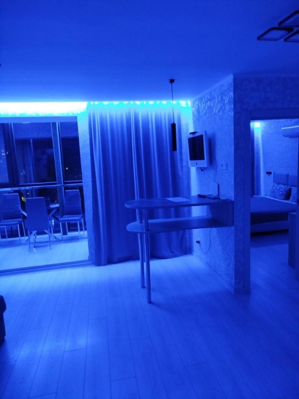 Apart-Hotel Sky Yuzhne Exterior foto