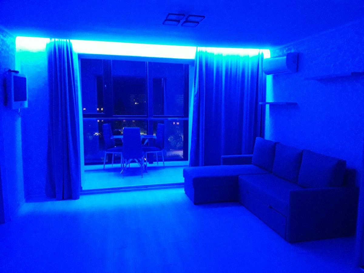 Apart-Hotel Sky Yuzhne Exterior foto