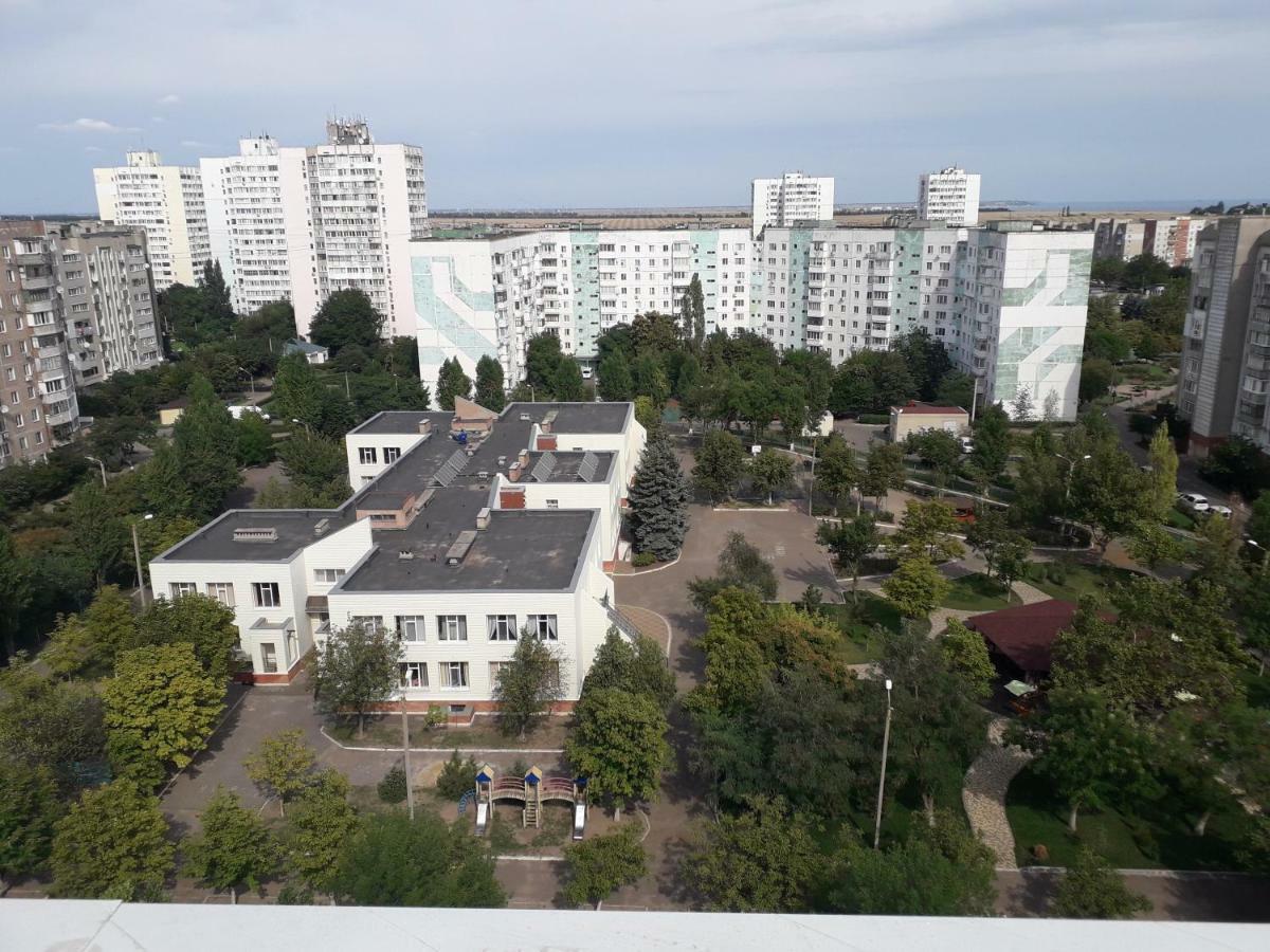 Apart-Hotel Sky Yuzhne Exterior foto
